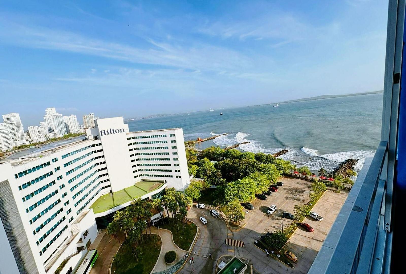 Hermosos Frente A La Playa Piso 11 Y 14 * Cartagena