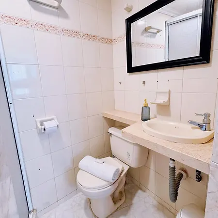 Apartamento Hermosos Frente A La Playa Piso 11 Y 14 *