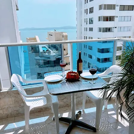 Apartamento Hermosos Frente A La Playa Piso 11 Y 14 *