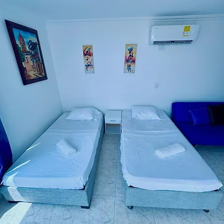 Hermosos Frente A La Playa Piso 11 Y 14 * Cartagena