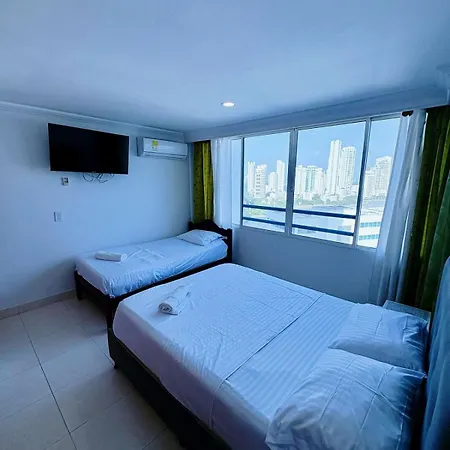 Hermosos Frente A La Playa Piso 11 Y 14