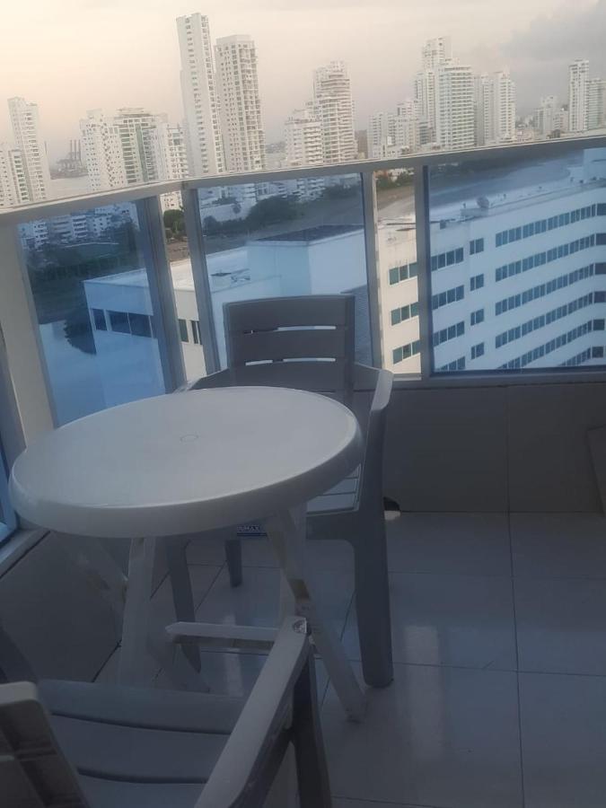 Apartamento Hermosos Frente A La Playa Piso 11 Y 14 Cartagena