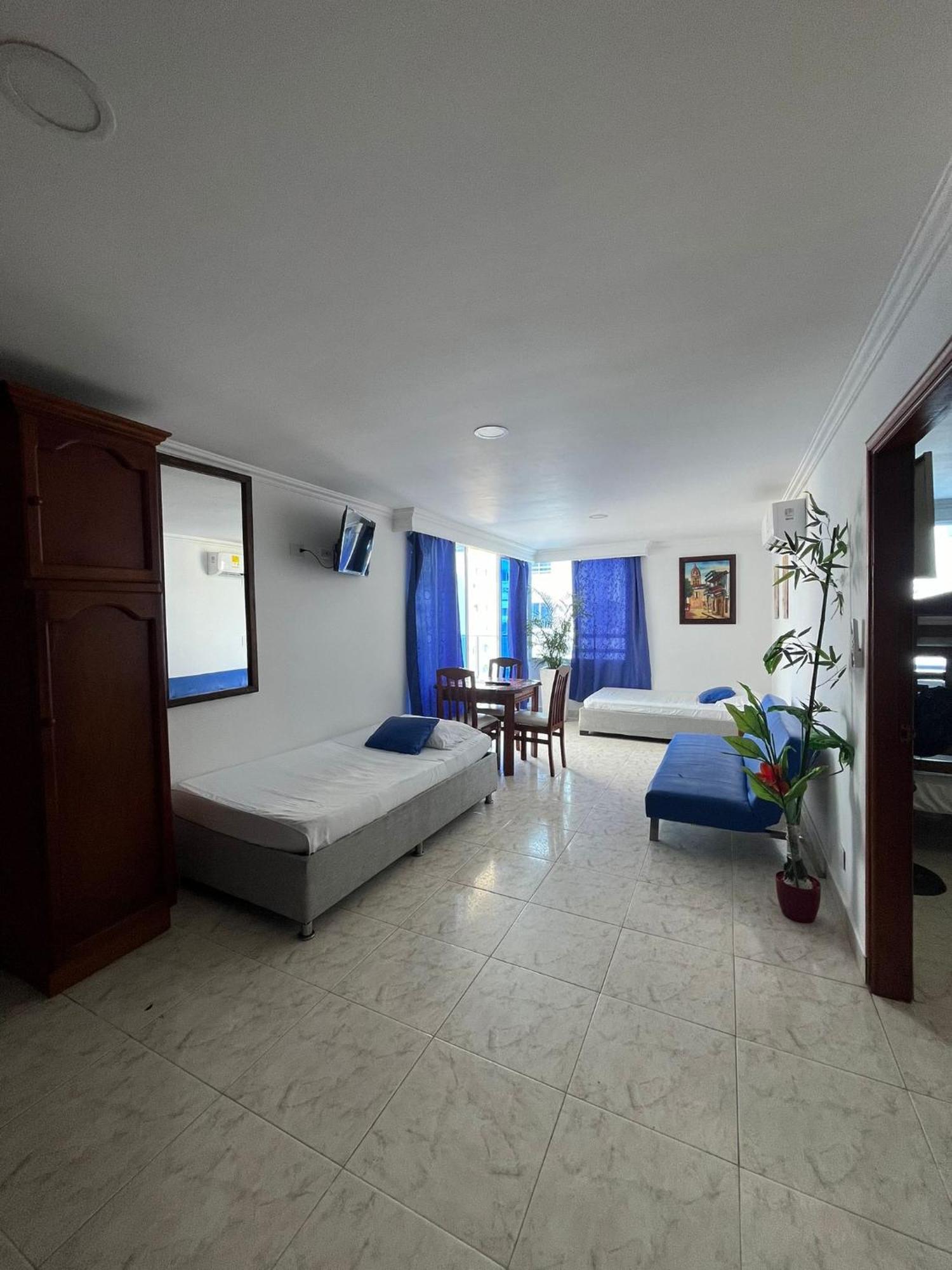 Hermosos Frente A La Playa Piso 11 Y 14 * Cartagena