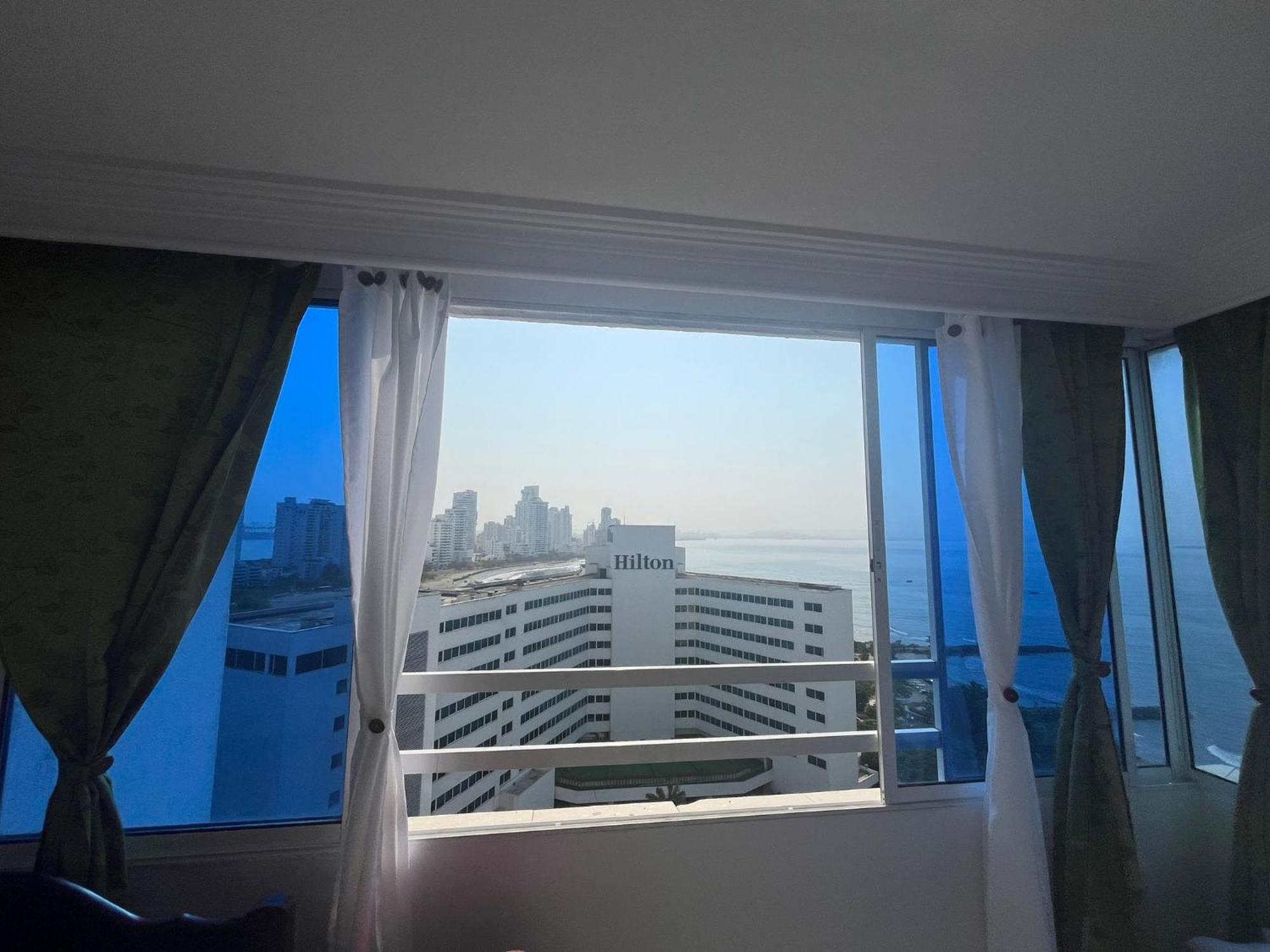 Hermosos Frente A La Playa Piso 11 Y 14